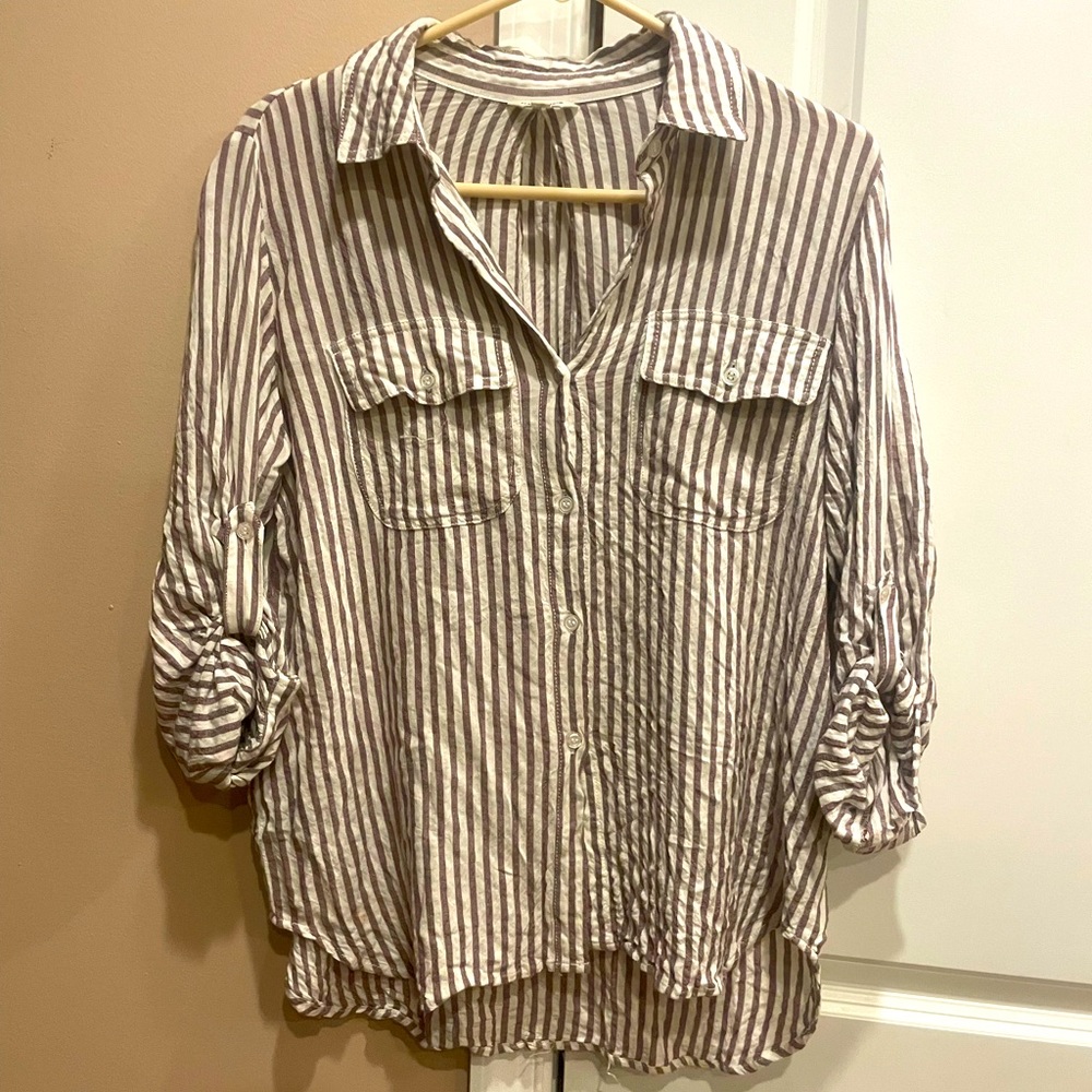 Max Studio size small striped button down blouse gather sleeves